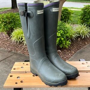 Hunter Adjustable Side Tab Boots, 10, EUC